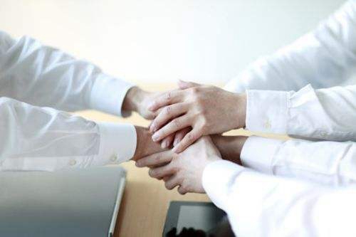 合作展示图.jpg 合作展示图.jpg